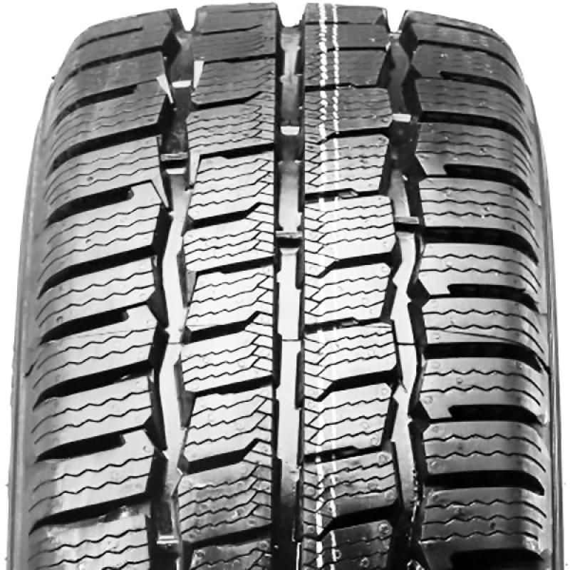 Kumho CW51 225/75 R16 121/120R